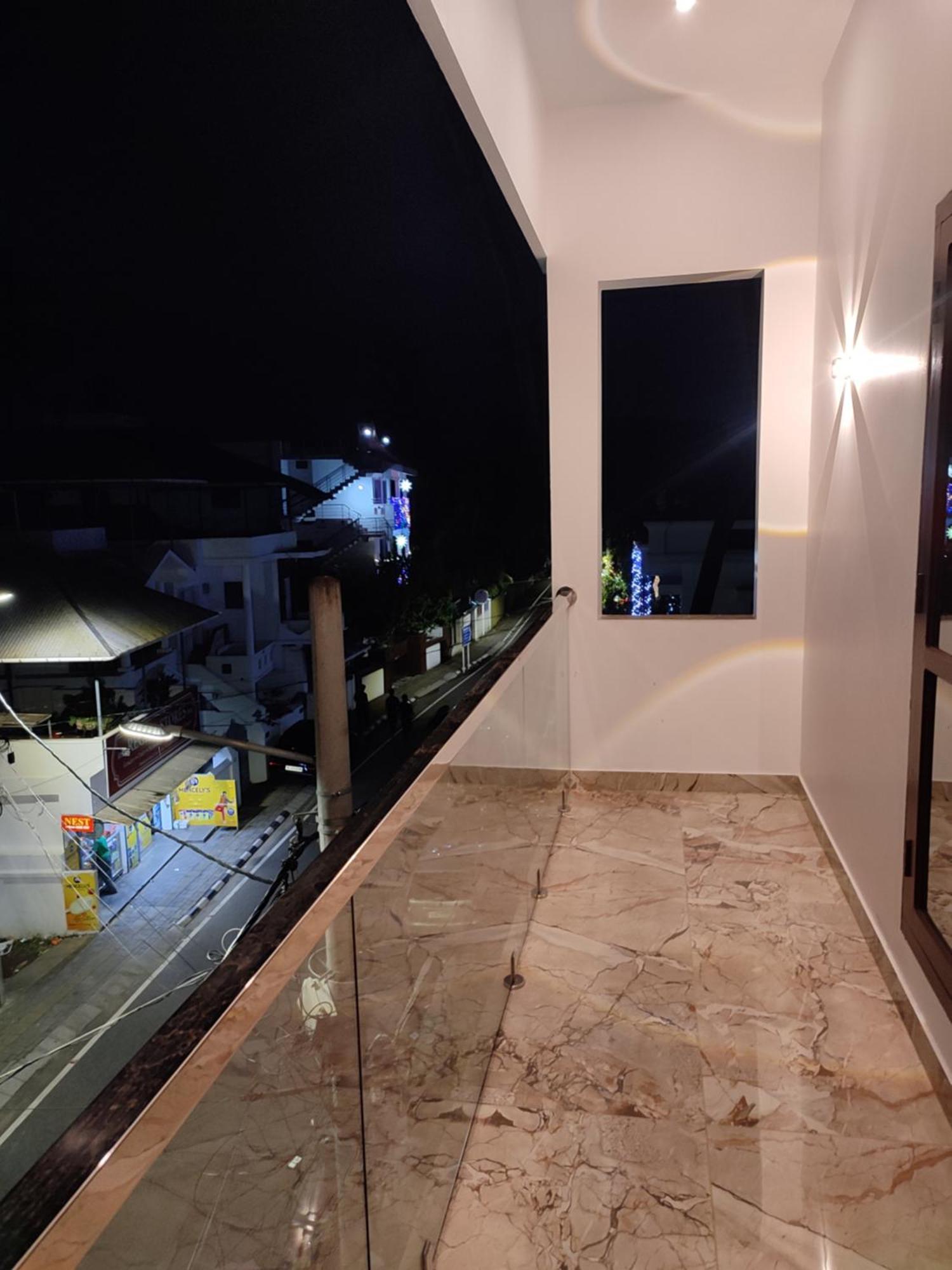 Alam Homestay Kochi Zewnętrze zdjęcie
